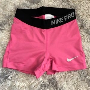 Bright pink Nike Pro shorts💕